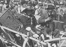 Alpaufzug am Schwingfest in Reinach 1929